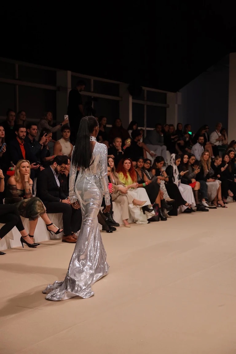 HUMARIFF Art of Living — look 38