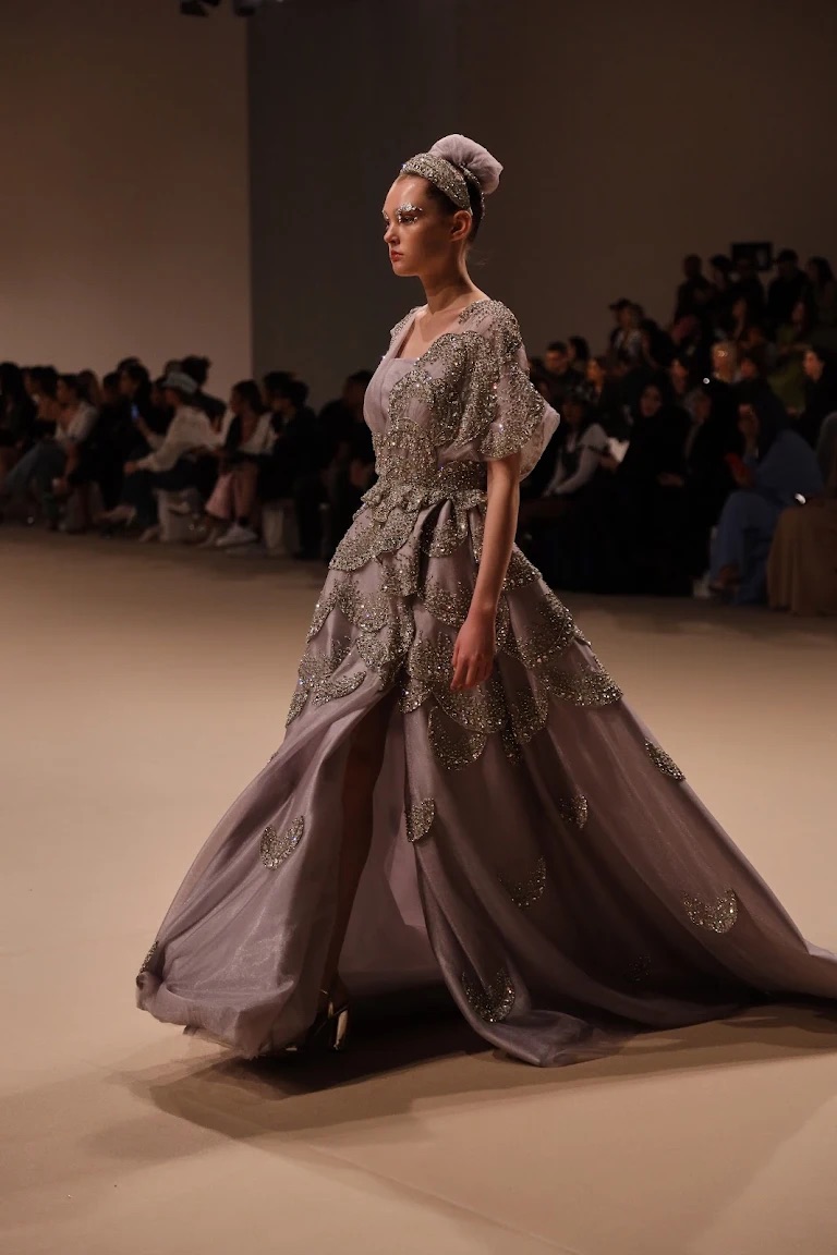 HUMARIFF Art of Living — look 39